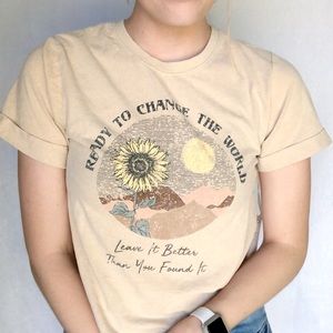 Ready to‎ Change the World NWT Graphic Tee